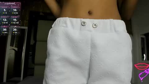 Snapshot of valery_villa_ chatting on March 30, 12:06 pm Valery online show from March 30, 12:06 pm