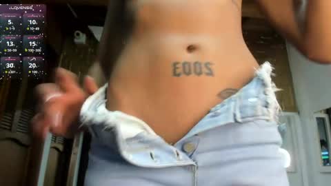 Snapshot of valery_villa_ chatting on April 4, 12:02 pm Valery online show from April 4, 12:02 pm