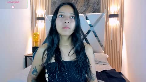 Snapshot of valery_wang chatting on May 14, 11:50 am Val online show from May 14, 11:50 am