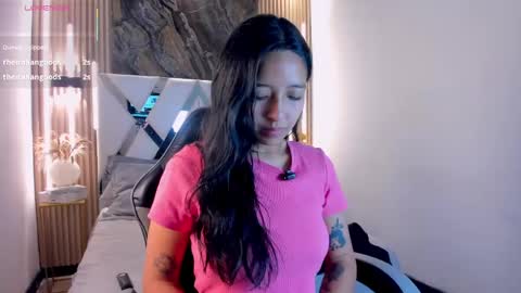 Snapshot of valery_wang chatting on May 22, 12:00 pm Val online show from May 22, 12:00 pm