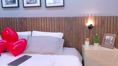 Snapshot of valerya_collem chatting on February 15, 3:36 am Valerya Collem online show from February 15, 3:36 am