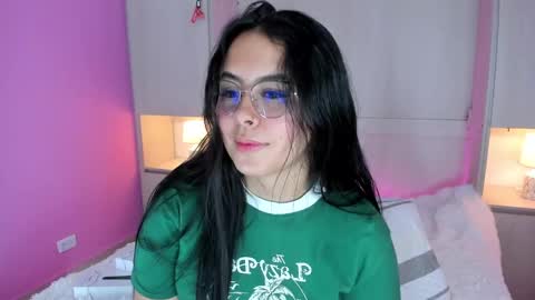 Snapshot of valerymeyerr chatting on February 22, 4:29 am valerymeyerr online show from February 22, 4:29 am