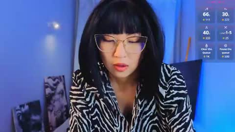Snapshot of valerymur chatting on June 22, 1:52 pm Valery Mur3 online show from June 22, 1:52 pm