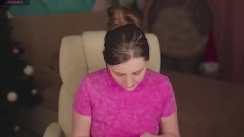 V A L E R Y  M U R online show from December 21, 6:42 am