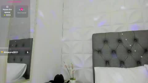 Snapshot of valeryn_rosse chatting on April 19, 6:24 am valeryn rosse online show from April 19, 6:24 am