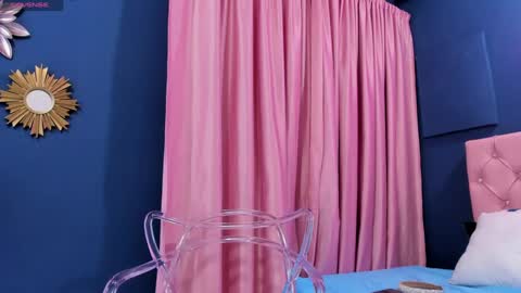 valery online show from February 5, 9:50 pm