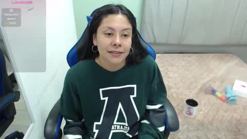 valevicious online show from March 3, 1:17 pm