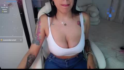 Snapshot of valewants chatting on January 11, 8:00 am Onlyfans katerinneval online show from January 11, 8:00 am