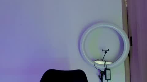 Snapshot of valezny69 chatting on April 25, 4:59 pm Valezny V online show from April 25, 4:59 pm