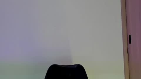 Snapshot of valezny69 chatting on May 15, 4:25 pm Valezny V online show from May 15, 4:25 pm