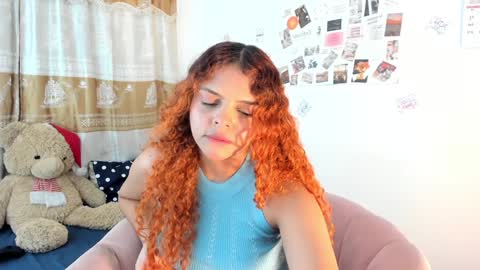 Snapshot of valientegirl_ chatting on January 18, 6:34 am VALIENTE online show from January 18, 6:34 am