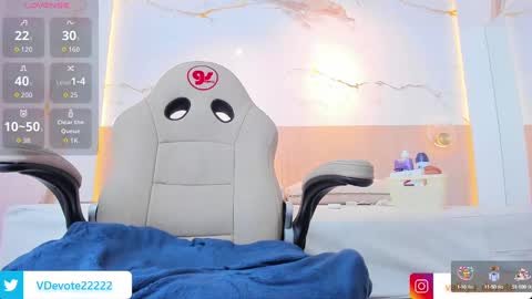 Snapshot of valirya_devote chatting on September 26, 5:11 am VALIRYA online show from September 26, 5:11 am