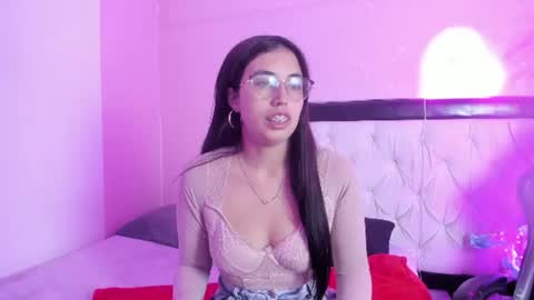 Snapshot of valk_diaz chatting on June 8, 6:25 am Valk online show from June 8, 6:25 am