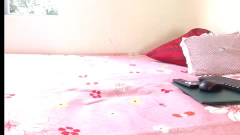 Snapshot of valkahot20 chatting on March 23, 4:11 pm VALKA online show from March 23, 4:11 pm