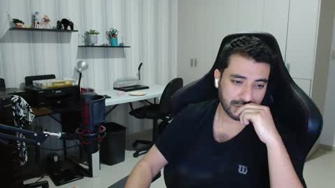 Snapshot of vallartamexi chatting on October 7, 12:19 am Roberto Carlos online show from October 7, 12:19 am