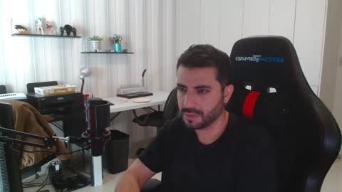 Snapshot of vallartamexi chatting on October 7, 8:39 pm Roberto Carlos online show from October 7, 8:39 pm