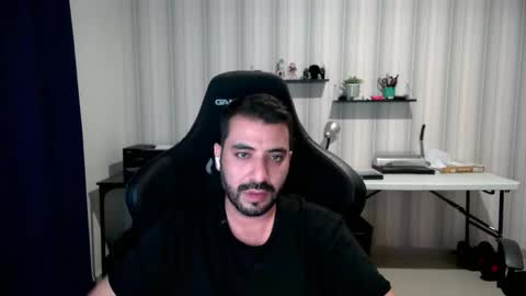 Snapshot of vallartamexi chatting on October 18, 12:35 am Roberto Carlos online show from October 18, 12:35 am