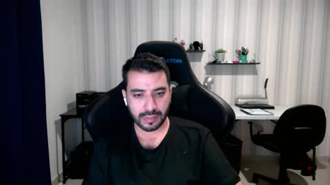 Snapshot of vallartamexi chatting on October 22, 1:28 am Roberto Carlos online show from October 22, 1:28 am
