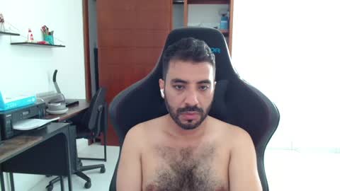 Roberto Carlos online show from May 17, 9:55 pm