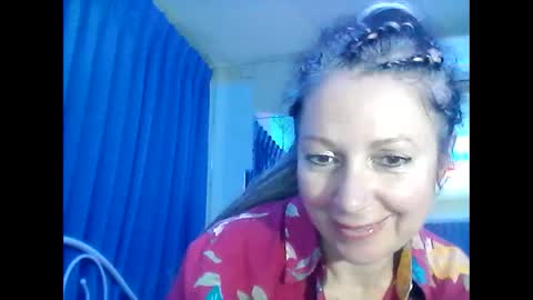 Snapshot of valleriwind chatting on January 30, 5:17 pm ValleriWind online show from January 30, 5:17 pm