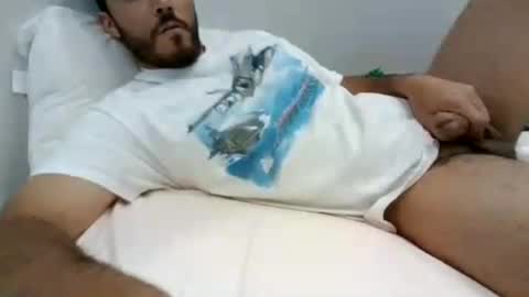 valleyboii69 online show from June 22, 1:51 am