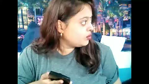 indianvalvet priya is back online show from January 3, 5:39 am