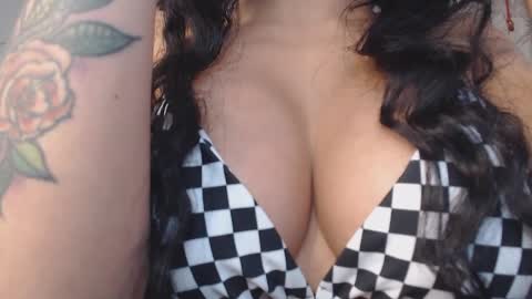 valquiria_sirgun online show from December 27, 12:34 pm