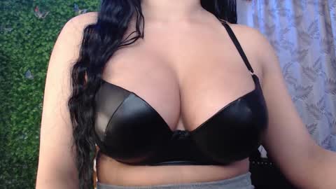 valquiria_sirgun online show from September 23, 9:34 am