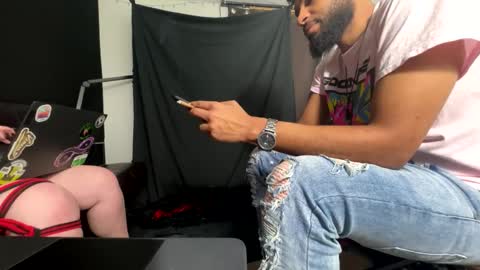 valraven010 online show from February 2, 4:59 am