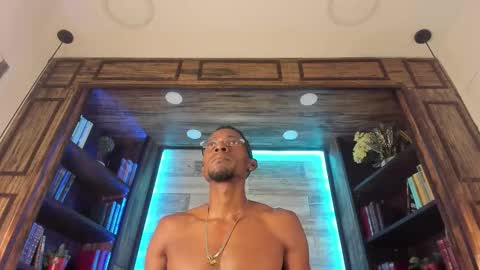 Snapshot of valtorkane chatting on October 8, 11:52 am valtorkane online show from October 8, 11:52 am