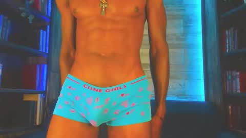 Snapshot of valtorkane chatting on October 30, 11:55 am valtorkane online show from October 30, 11:55 am