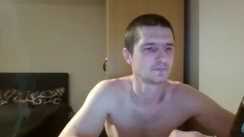 Snapshot of valy6969 chatting on April 6, 10:05 am valy6969 online show from April 6, 10:05 am