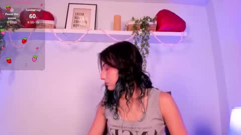 Snapshot of vampgyal chatting on February 20, 9:26 pm vamp online show from February 20, 9:26 pm