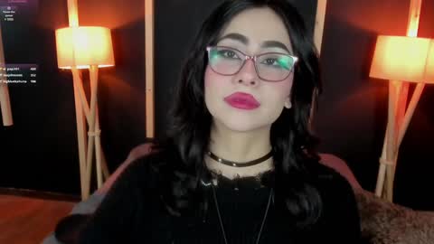 vampy_dolll online show from January 12, 5:45 am