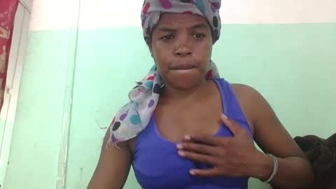 Snapshot of vanafiry chatting on January 21, 5:09 pm vanafiry online show from January 21, 5:09 pm