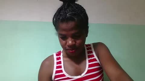 Snapshot of vanafiry chatting on January 28, 12:22 pm vanafiry online show from January 28, 12:22 pm