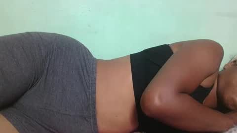 Snapshot of vanafiry chatting on January 30, 7:50 am vanafiry online show from January 30, 7:50 am