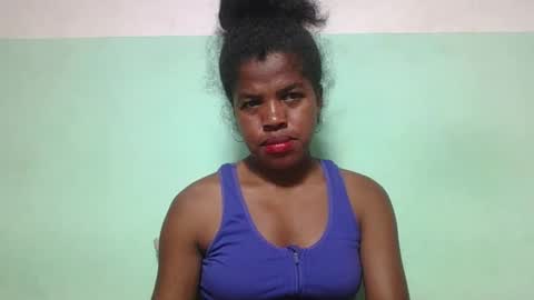 Snapshot of vanafiry chatting on February 3, 5:24 pm vanafiry online show from February 3, 5:24 pm