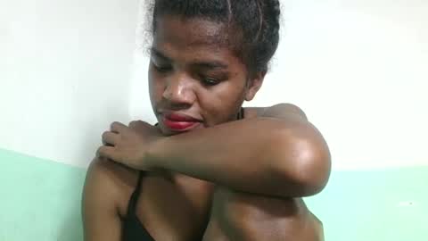 Snapshot of vanafiry chatting on February 7, 9:16 am vanafiry online show from February 7, 9:16 am