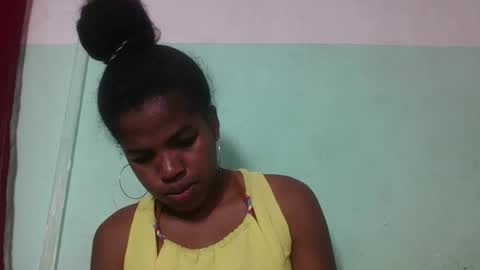 Snapshot of vanafiry chatting on February 13, 8:59 am vanafiry online show from February 13, 8:59 am