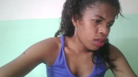 Snapshot of vanafiry chatting on February 25, 12:24 pm vanafiry online show from February 25, 12:24 pm