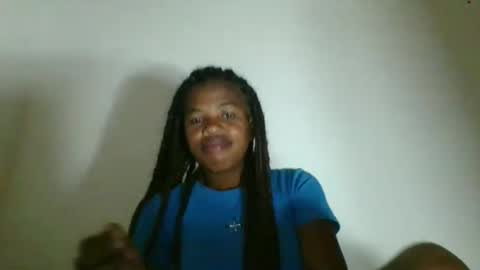 Snapshot of vanafiry chatting on January 8, 4:26 am vanafiry online show from January 8, 4:26 am