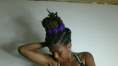 Snapshot of vanafiry chatting on January 11, 4:50 am vanafiry online show from January 11, 4:50 am