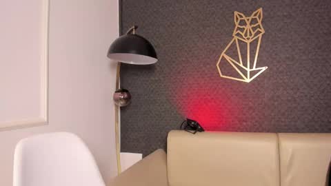 vane_vixen online show from December 18, 3:56 am