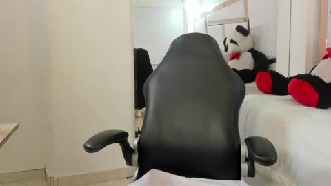 Vanel Lope online show from May 16, 12:29 am