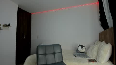 Snapshot of vanesa_g1 chatting on April 9, 4:34 am vanesa_g1 online show from April 9, 4:34 am