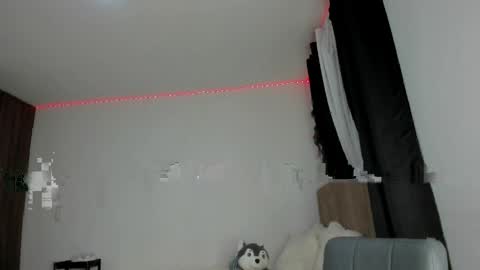 Snapshot of vanesa_g1 chatting on April 10, 4:50 am vanesa_g1 online show from April 10, 4:50 am