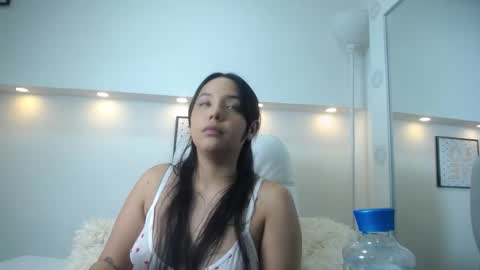 vanesa_velle online show from September 19, 6:15 am