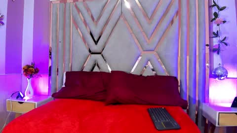 vanesaa_mejia online show from November 6, 4:35 am