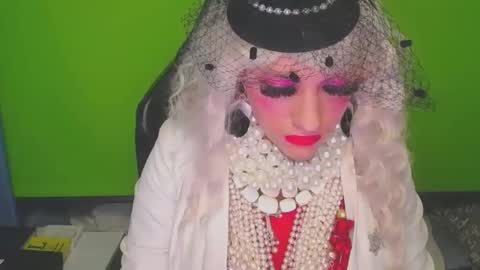 vanesacrossdresser online show from January 30, 5:19 am
